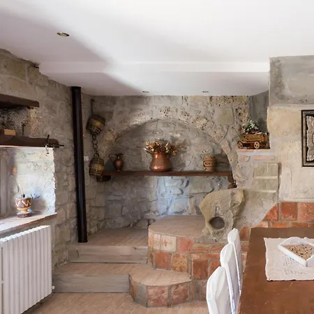 Casa Vacanze “rocca Dei Sogni” * Acquasanta Terme